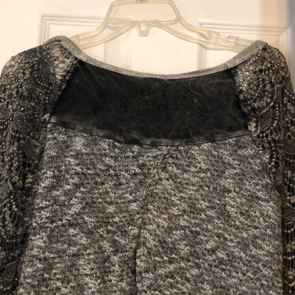Sweater - Picture 3 of 3